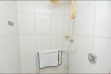 Apartamento à venda com 66m², 2 quartos e 1 vaga Apartamento à venda com 66m², 2 quartos e 1 vagaBanheiro de Serviço