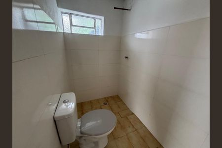 Casa para alugar com 130m², 2 quartos e 2 vagas Casa para alugar com 130m², 2 quartos e 2 vagasBanheiro 2