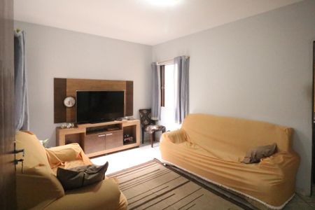 Sala de casa à venda com 5 quartos, 250m² em Campanário, Diadema