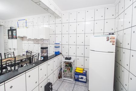 Casa à venda com 344m², 4 quartos e 4 vagasCozinha