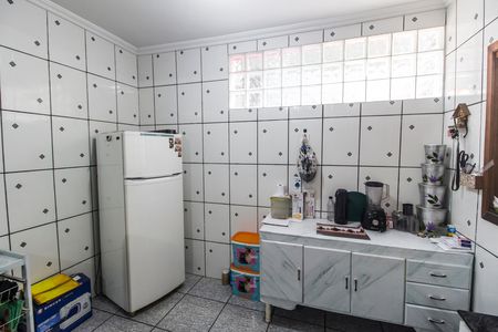 Casa à venda com 344m², 4 quartos e 4 vagasCozinha