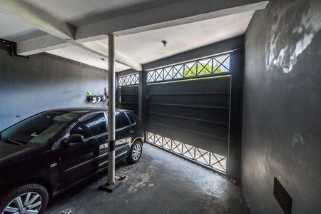 Casa à venda com 344m², 4 quartos e 4 vagasGaragem