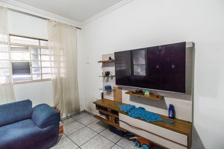 Casa à venda com 344m², 4 quartos e 4 vagasSala 