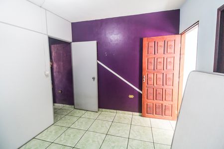 Casa à venda com 344m², 4 quartos e 4 vagasQuarto 2