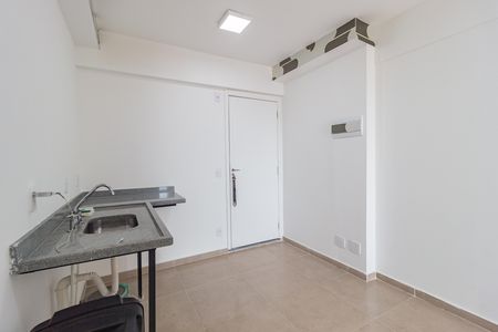 Cozinha de apartamento para alugar com 1 quarto, 29m² em Brás, São Paulo