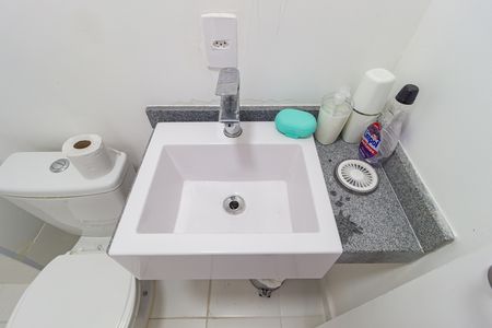 Detalhe - Banheiro de apartamento para alugar com 1 quarto, 29m² em Brás, São Paulo