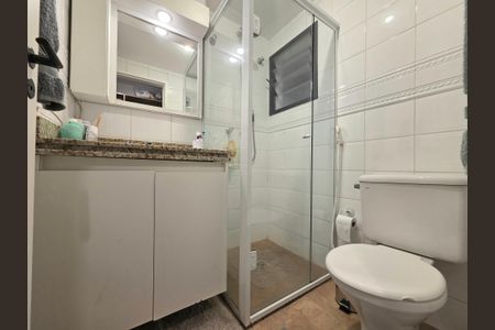 Apartamento à venda com 78m², 2 quartos e 1 vaga Apartamento à venda com 78m², 2 quartos e 1 vagaBanheiro da Suíte