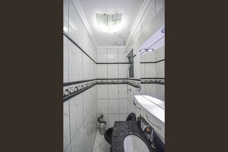 Casa à venda com 170m², 3 quartos e 2 vagas Casa à venda com 170m², 3 quartos e 2 vagasLavabo