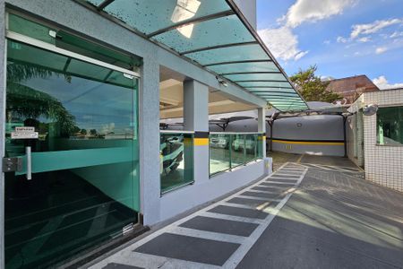 Apartamento para alugar com 60m², 3 quartos e 1 vaga Apartamento para alugar com 60m², 3 quartos e 1 vagaEntrada