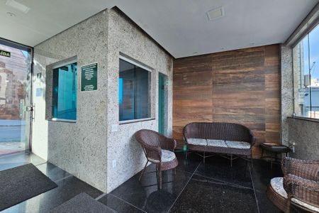 Apartamento para alugar com 60m², 3 quartos e 1 vaga Apartamento para alugar com 60m², 3 quartos e 1 vagaEntrada