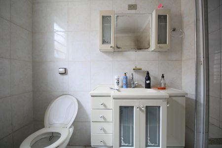 Casa para alugar com 85m², 2 quartos e 1 vagaBanheiro 1