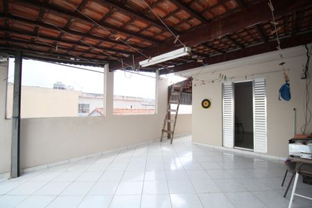 Casa para alugar com 85m², 2 quartos e 1 vagaQuintal 