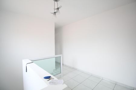 Casa para alugar com 85m², 2 quartos e 1 vagacorredor 