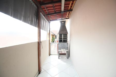 Casa para alugar com 85m², 2 quartos e 1 vagaQuintal 