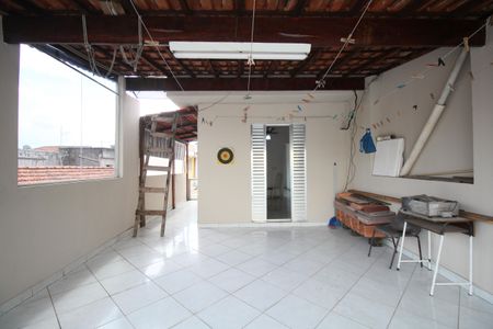 Casa para alugar com 85m², 2 quartos e 1 vagaQuintal 