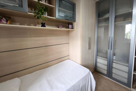 Casa à venda com 400m², 2 quartos e 2 vagas Casa à venda com 400m², 2 quartos e 2 vagasQuarto 2