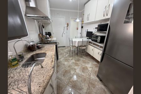Apartamento à venda com 86m², 2 quartos e 2 vagasCozinha