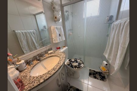Apartamento à venda com 86m², 2 quartos e 2 vagasBanheiro