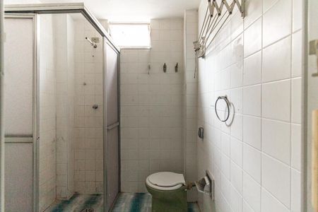 Banheiro de apartamento para alugar com 1 quarto, 47m² em Vila Buarque, São Paulo