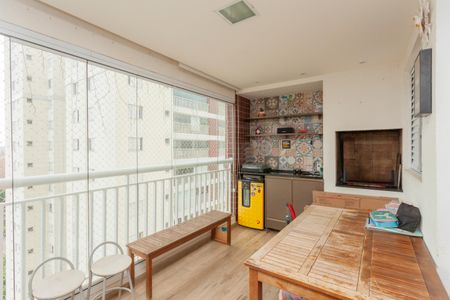 Apartamento à venda com 114m², 3 quartos e 2 vagasVaranda