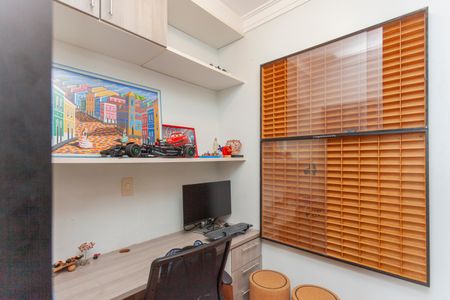 Apartamento à venda com 114m², 3 quartos e 2 vagasEscritório