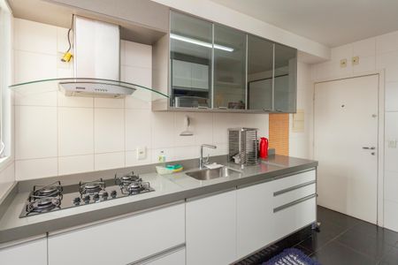 Apartamento à venda com 114m², 3 quartos e 2 vagasCozinha