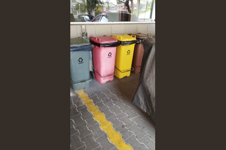 Apartamento para alugar com 78m², 3 quartos e 1 vagaÁrea comum