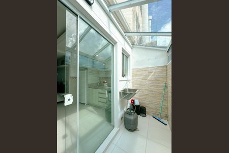 Apartamento para alugar com 70m², 2 quartos e 1 vagaLavanderia