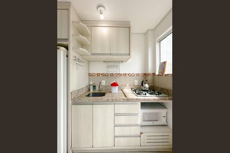 Apartamento para alugar com 70m², 2 quartos e 1 vagaCozinha