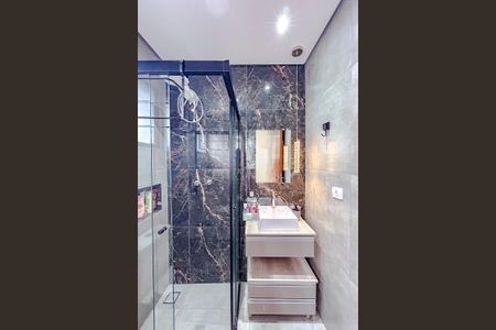 Casa à venda com 150m², 3 quartos e 4 vagasBanheiro