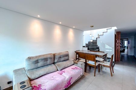 Casa à venda com 150m², 3 quartos e 4 vagasSala