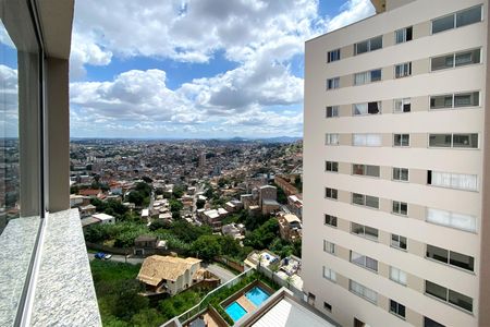Vista da Sala de apartamento para alugar com 3 quartos, 75m² em São Lucas, Belo Horizonte