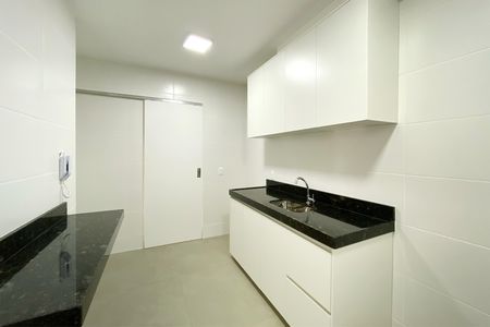 Apartamento para alugar com 75m², 3 quartos e 2 vagasCozinha