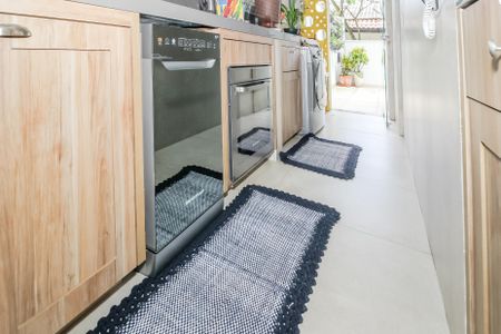 Apartamento à venda com 104m², 2 quartos e 2 vagasCozinha