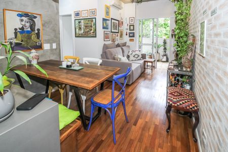Sala de apartamento à venda com 2 quartos, 104m² em Vila Romana, São Paulo