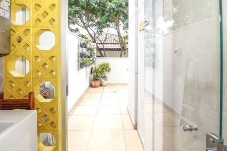 Apartamento à venda com 104m², 2 quartos e 2 vagasÁrea de Serviço