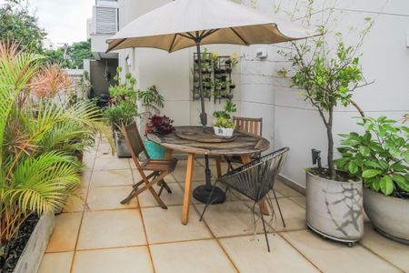 Apartamento à venda com 104m², 2 quartos e 2 vagasGardem