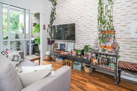 Sala de apartamento à venda com 2 quartos, 104m² em Vila Romana, São Paulo