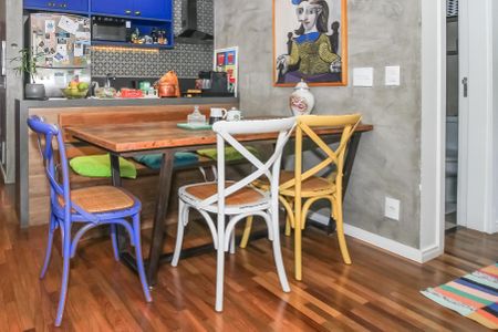 Apartamento à venda com 104m², 2 quartos e 2 vagasSala