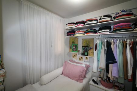 Apartamento à venda com 70m², 3 quartos e 1 vaga Apartamento à venda com 70m², 3 quartos e 1 vagaQuarto 2