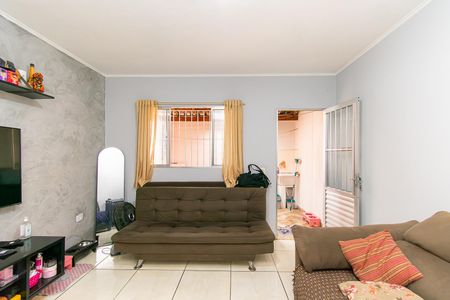 Casa à venda com 240m², 4 quartos e 2 vagas Casa à venda com 240m², 4 quartos e 2 vagasCasa 2- Sala