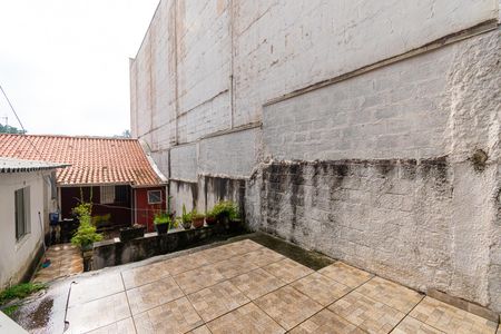 Casa à venda com 240m², 4 quartos e 2 vagas Casa à venda com 240m², 4 quartos e 2 vagasQuintal