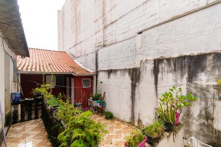 Casa à venda com 240m², 4 quartos e 2 vagas Casa à venda com 240m², 4 quartos e 2 vagasQuintal