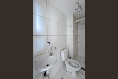 Apartamento à venda com 36m², 2 quartos e sem vaga Apartamento à venda com 36m², 2 quartos e sem vagaBanheiro