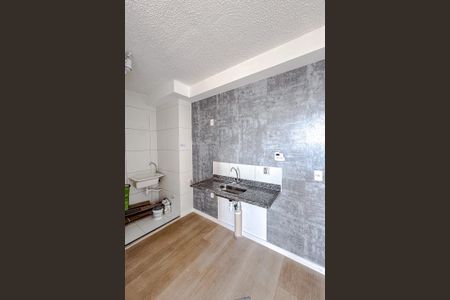 Apartamento à venda com 36m², 2 quartos e sem vaga Apartamento à venda com 36m², 2 quartos e sem vagaCozinha e Área de Serviço
