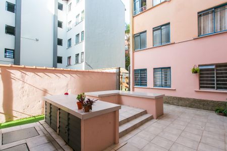 Apartamento para alugar com 52m², 2 quartos e 1 vagaÁrea comum 