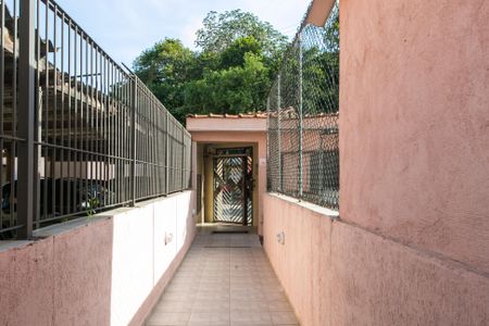 Apartamento para alugar com 52m², 2 quartos e 1 vagaÁrea comum - Entrada 