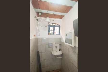 Casa para alugar com 50m², 1 quarto e sem vaga Casa para alugar com 50m², 1 quarto e sem vagaBanheiro