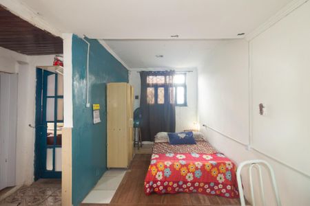 Casa para alugar com 50m², 1 quarto e sem vaga Casa para alugar com 50m², 1 quarto e sem vagaSala/Quarto