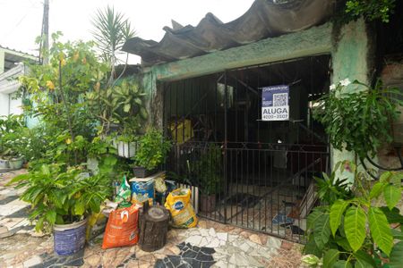 Casa para alugar com 50m², 1 quarto e sem vaga Casa para alugar com 50m², 1 quarto e sem vagaFachada